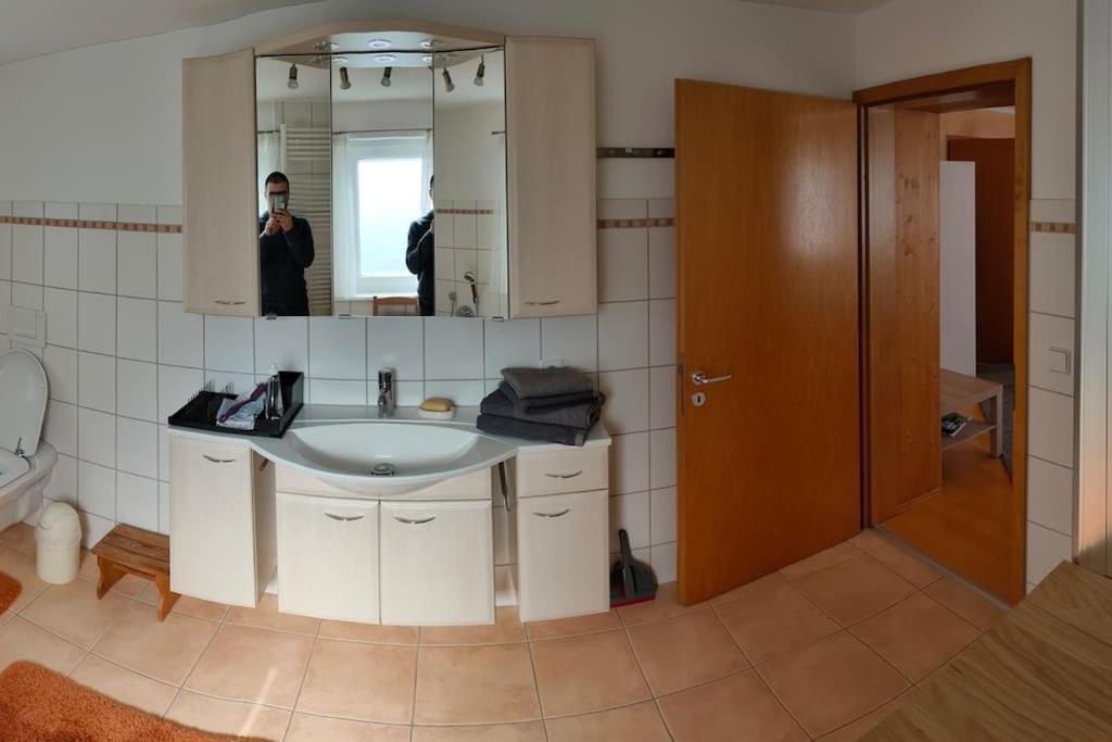 Zentrale & Ruhige Ferienwohnung Mössingen Екстериор снимка